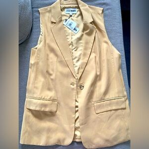 STEVE MADDEN Beige Sleeveless Blazer - Size L - NWT